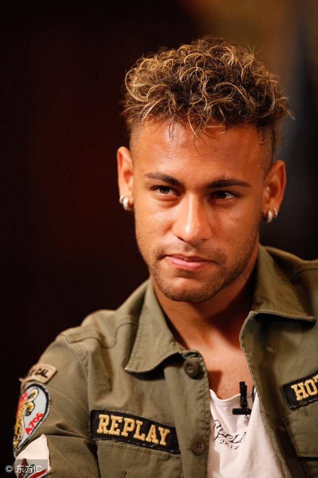 而没有出现 而没有出现